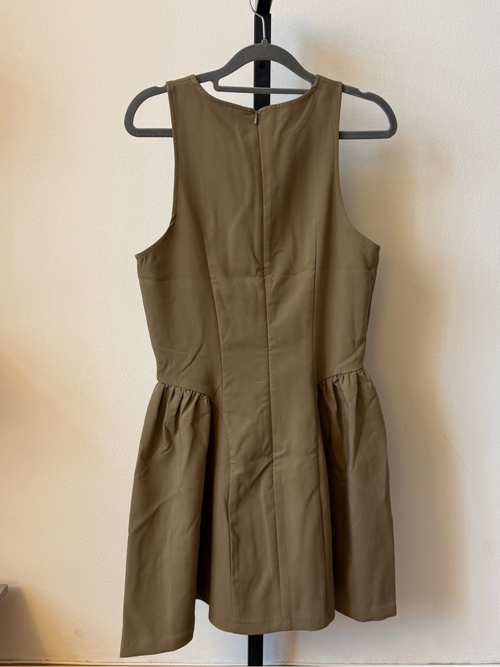 NWT Olive Green Sleeveless Fit-and-Flare Dress - Picture 3 of 5